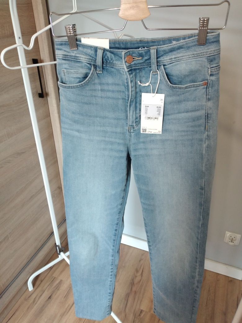 Dzisnsy jeansy nowe C&A