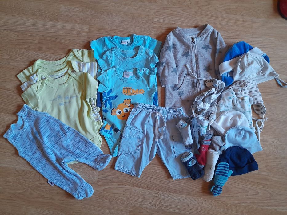 Ubranka dla chłopca 62