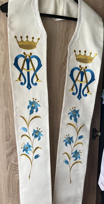 Stuła kapłańska haftowana Maryjna kremowa (ecru)