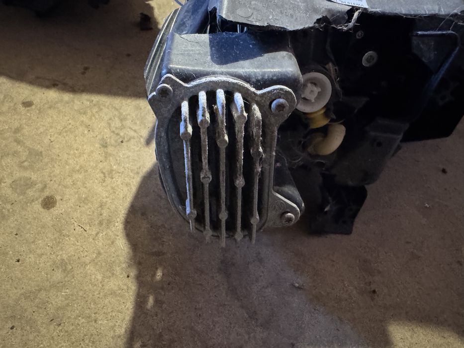 Блоки фари id 3 id 4