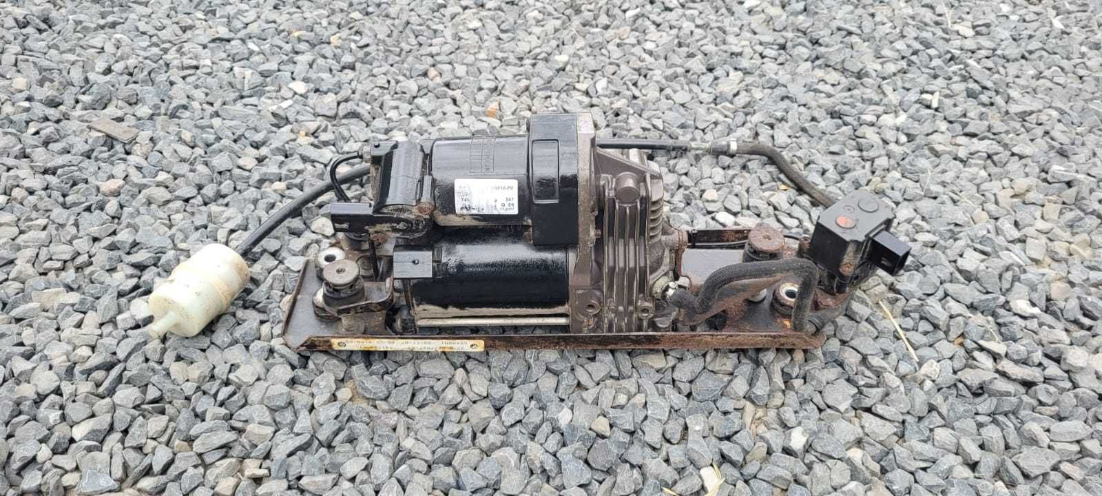 Kompresor pompa zawieszenia NIVO BMW E60 E61