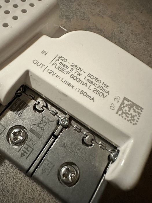 Televes Amplificador Sinal 3 saidas.