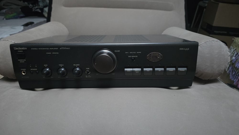 Technics SUA 700 MK3  wzmacniacz stereo.