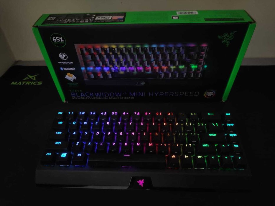 Teclado Gaming RAZER Blackwidow V3 Mini (Wireless - Mecânico )