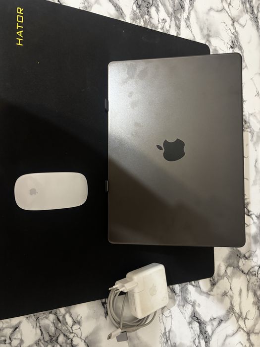 MacBook Pro M1Pro 16/512