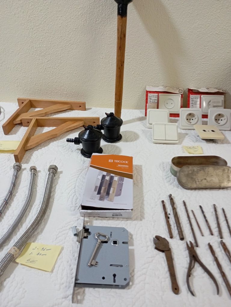 Vários itens por 7 euros