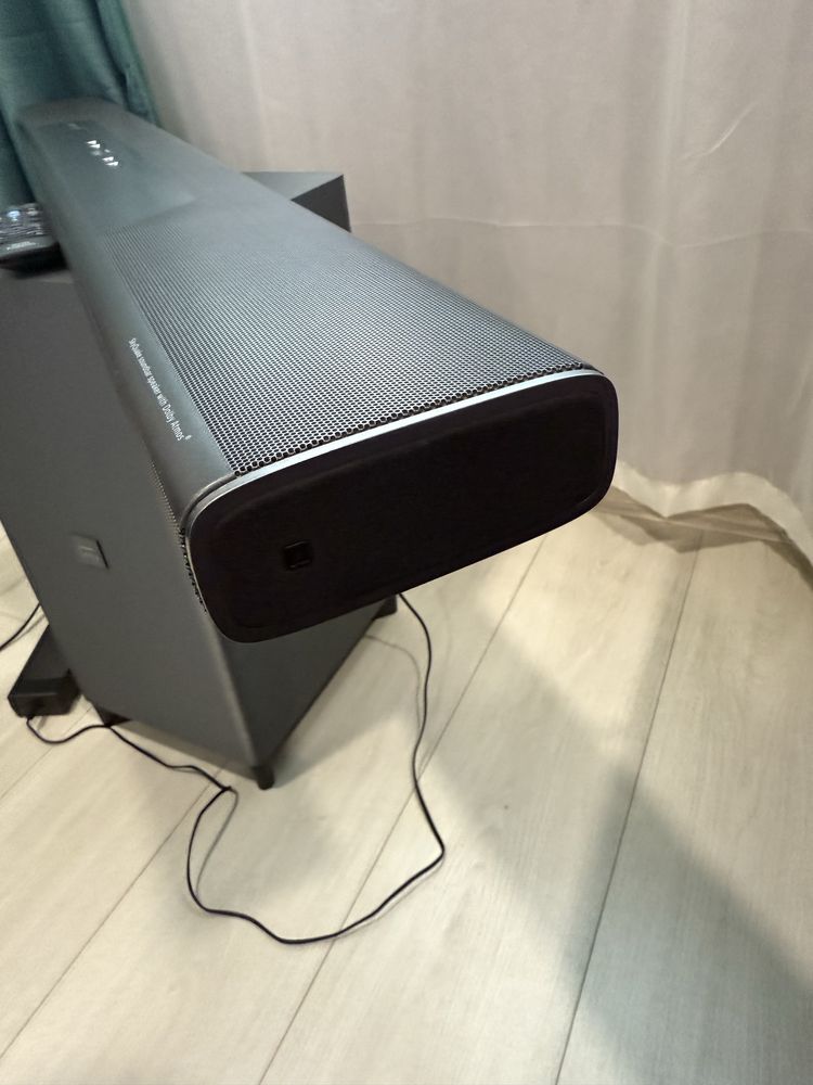 Саундбар Philips Fidelio B8/12 з Dolby Atmos 5.1.2 і Ambisound