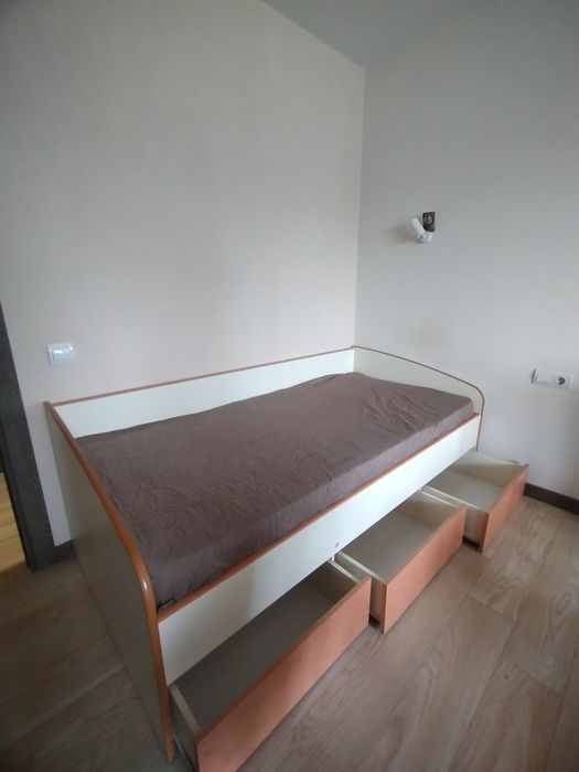 Односпальне ліжко з трьома шухлядами, ламіноване дсп. 200х95.