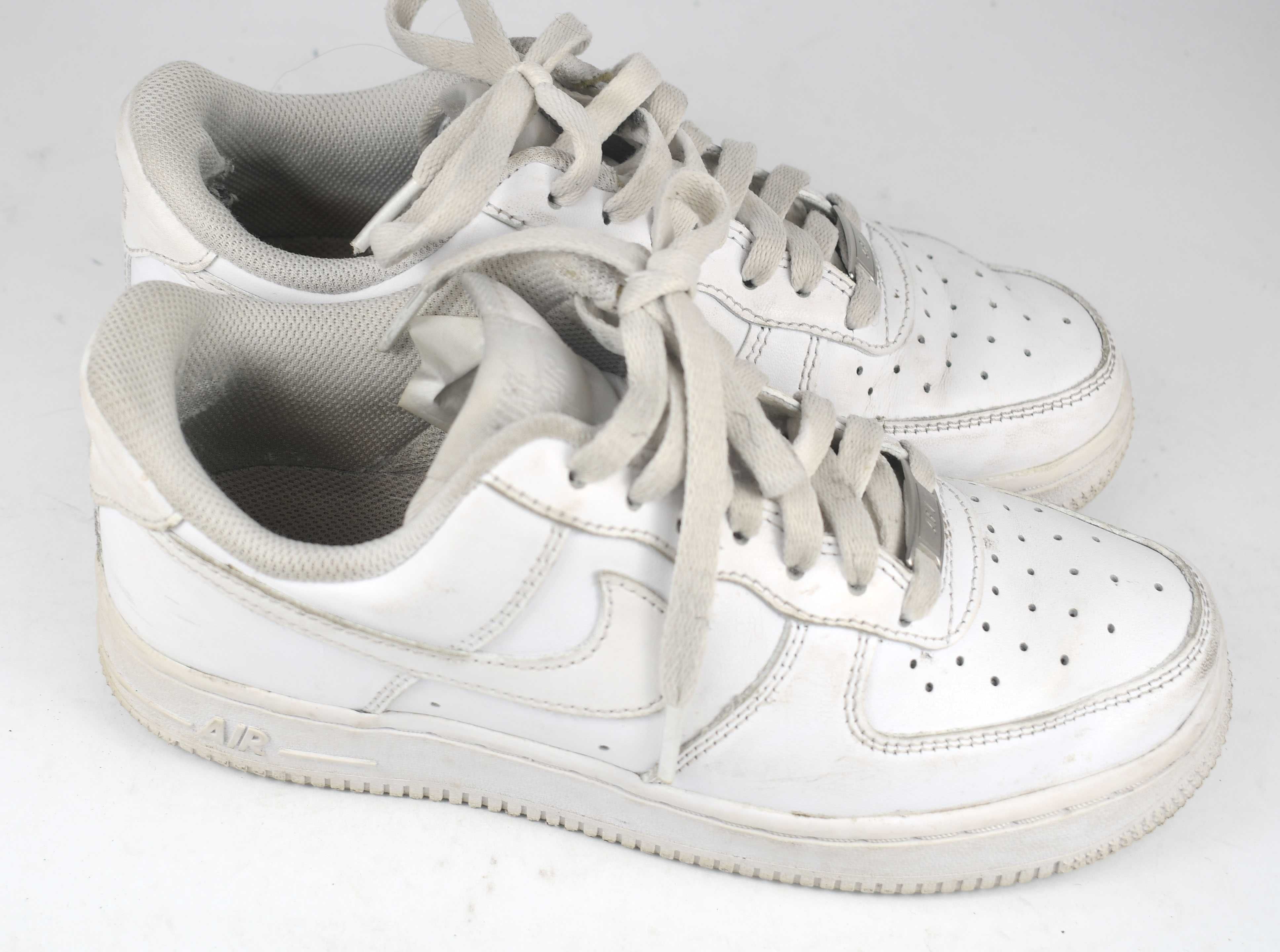 Używane z wadą Nike Air Force 1 Low DD8959 roz. 36,5