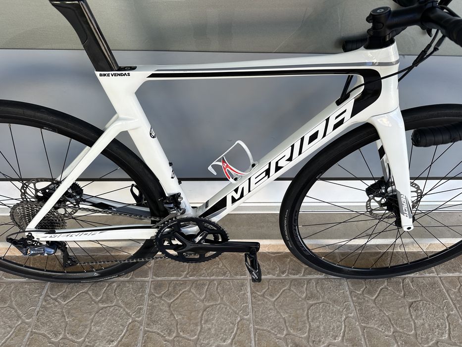 Bicicleta de estrada carbono - Disco / ultegra
