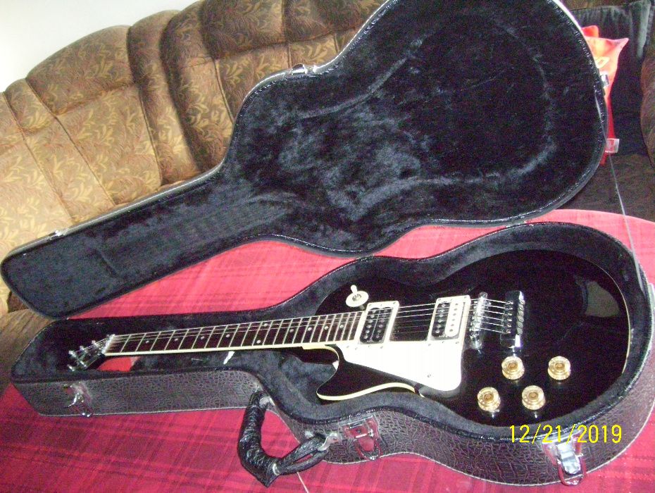 gitara - leworęczna z futerałem sztywnym