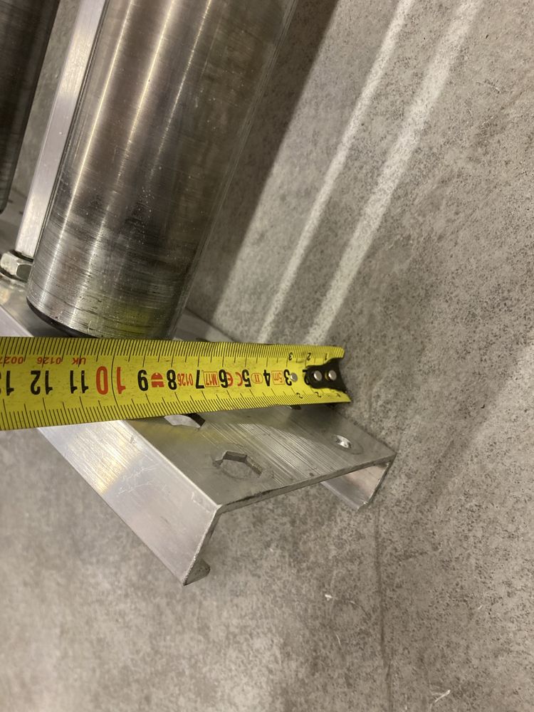 Podajnik rolkowy magazynowy grawitacyjny rolka 40 cm aluminium
