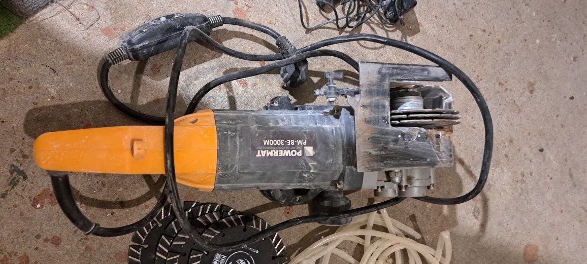 Bruzdownica Powermat PM‑BE‑3000M, 3000 używana
