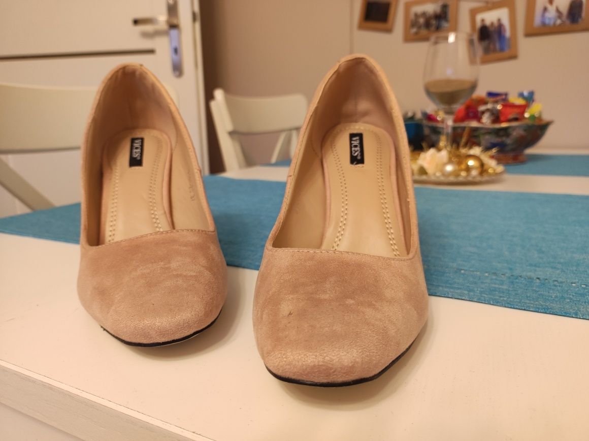 Buty czółenka rozmiar 37 VICES