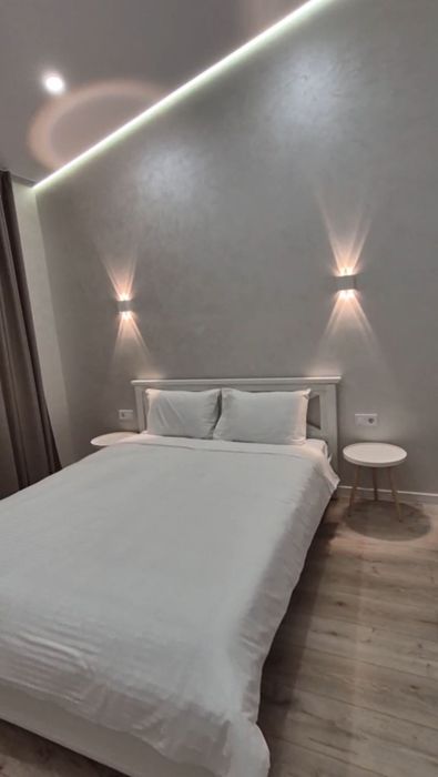 Продам 2 к. квартиру с ремонтом и мебелью