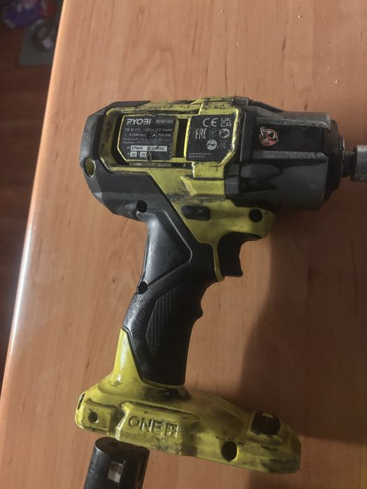 Sprzedam klucz udarowy Ryobi ONE+ HP