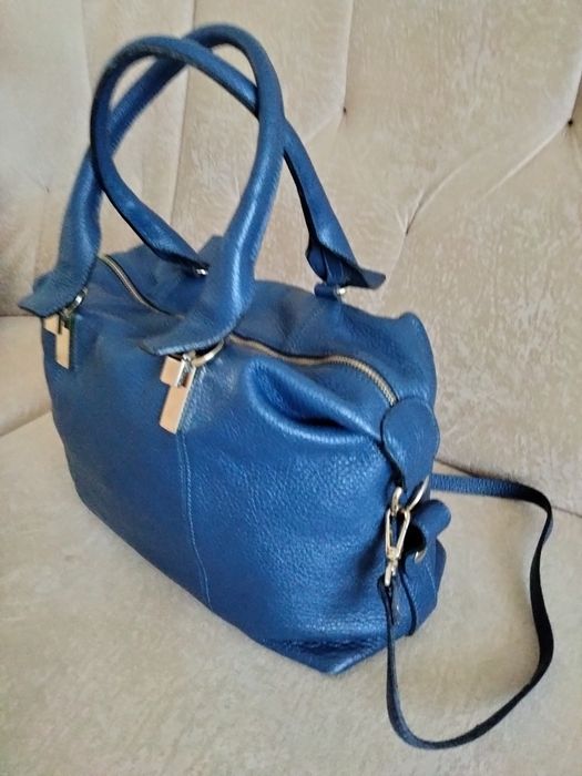 Продам женскую сумку кожа