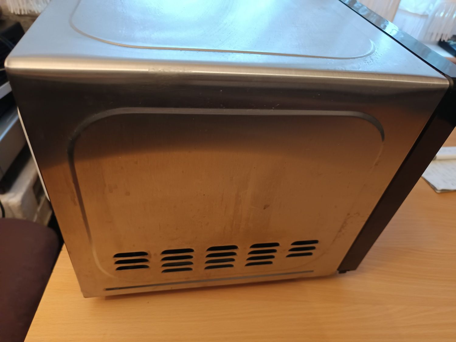 Kuchenka mikrofalowa LIFE 1050 W