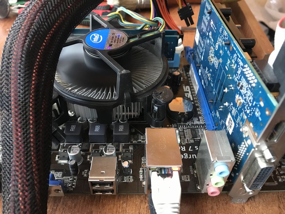 I5-2400/8 GB Ram/Asus H61/кулер