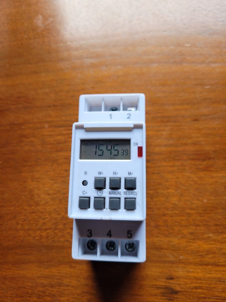 Programator czasowy  + obudowa 

TIMER NA SZYNĘ DIN

TYGODNIOWY