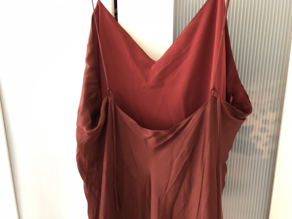 Sukienka Banana Republic bordowa MIDI