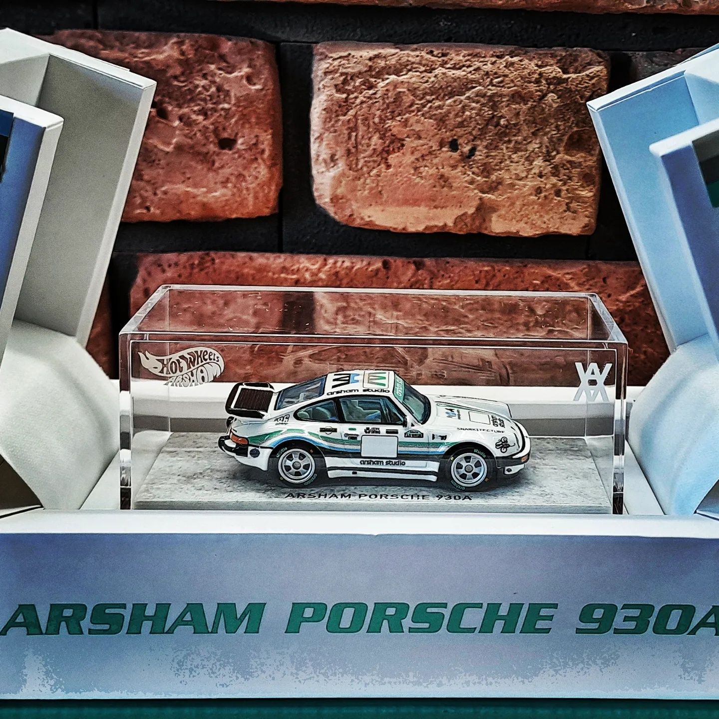 Hot Wheels Daniel Arsham Porsche 930 A rlc