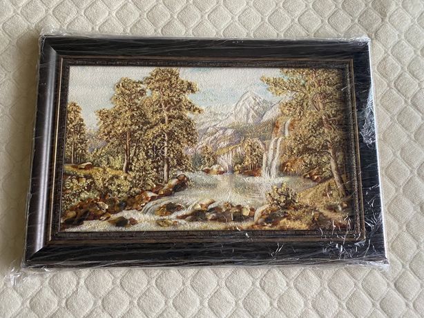 Картина з бурштину Карпати гори річка пейзаж