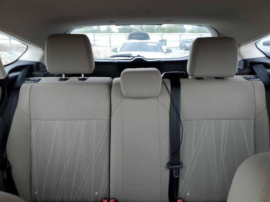 Продам Ford Focus SE 2016 авто БЕЗ ДТП розмитнена в Україні 77тис км