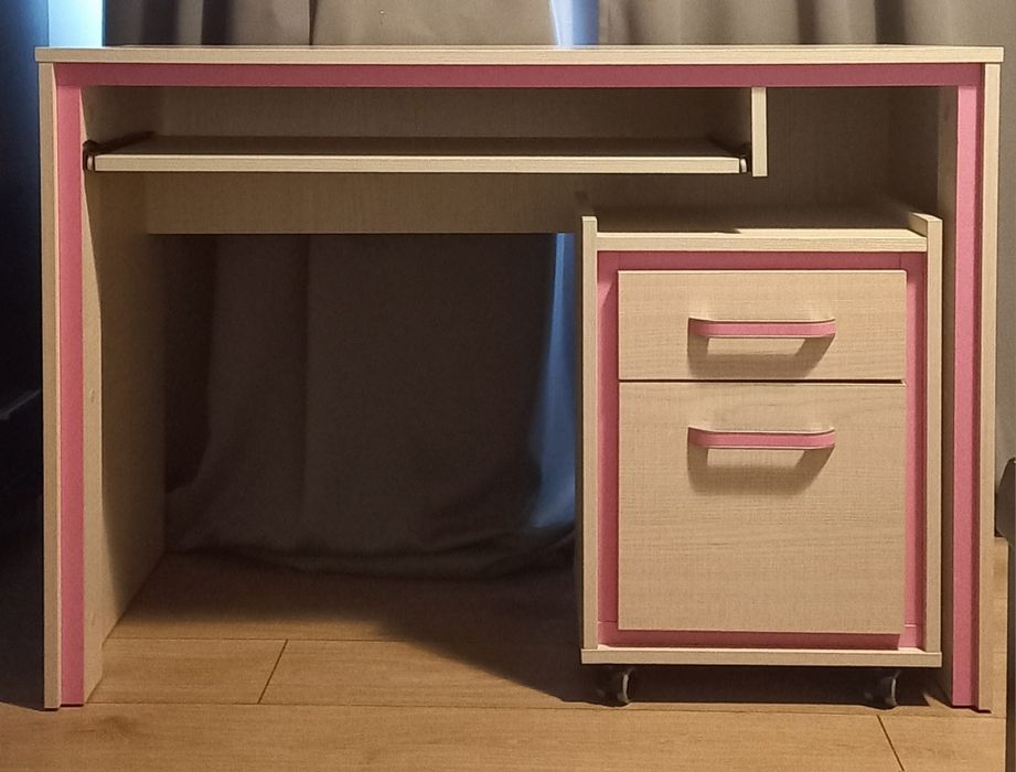 Meble dziecięce/młodzieżowe.