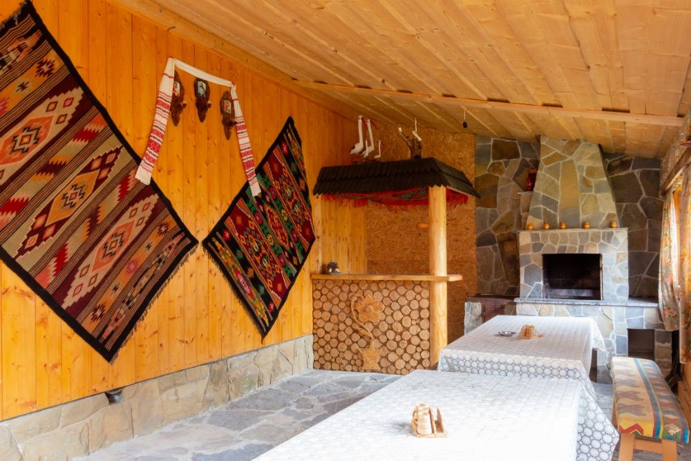 Котедж Яремче сімейний Афина