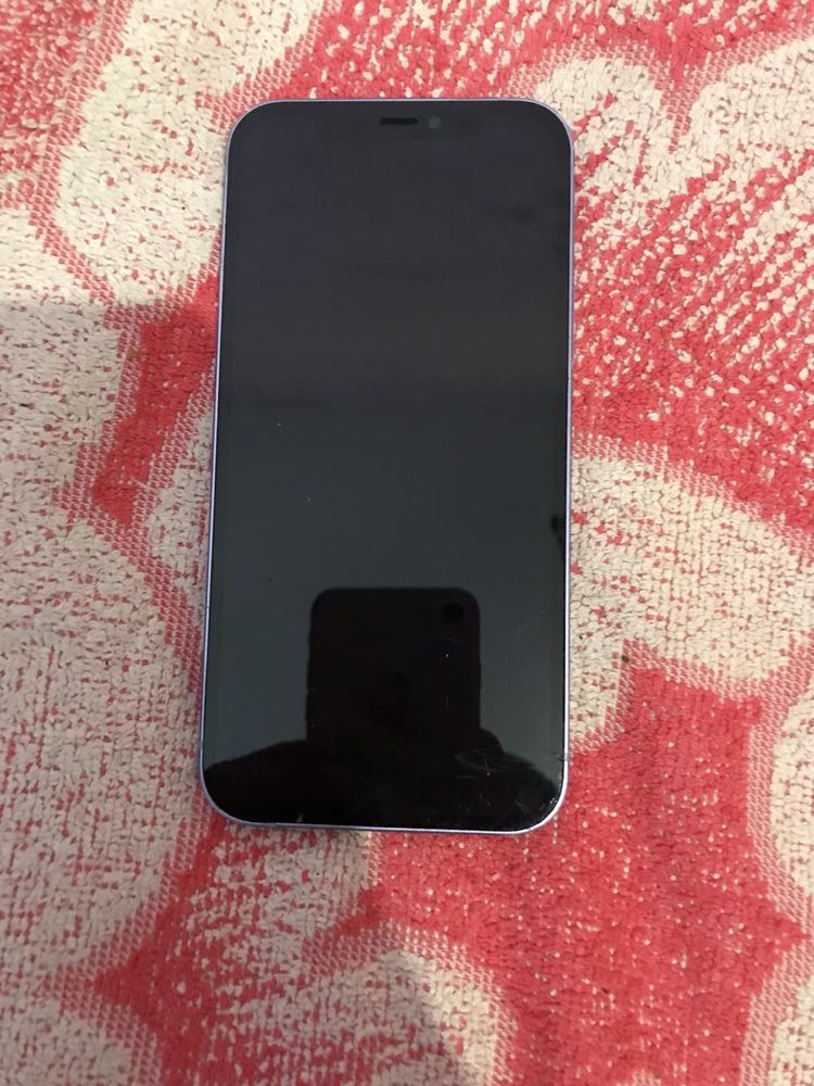 Iphone 12 64 GB newerlock