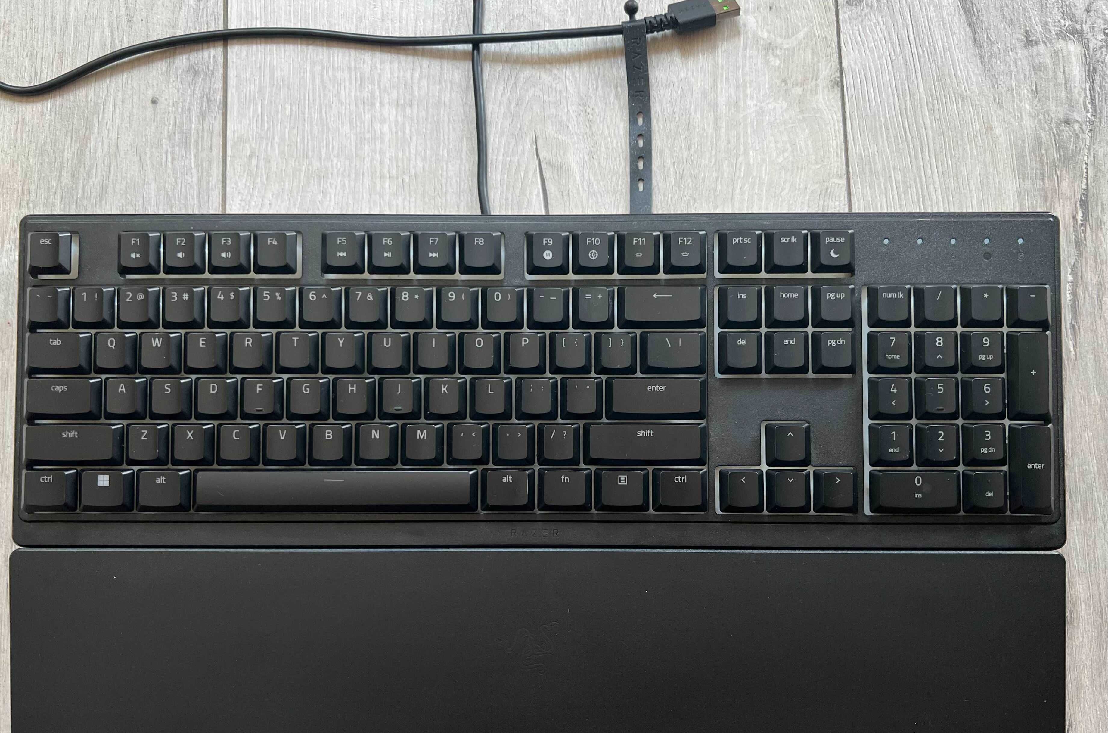 Klawiatura gamingowa Razer Ornata V3 X