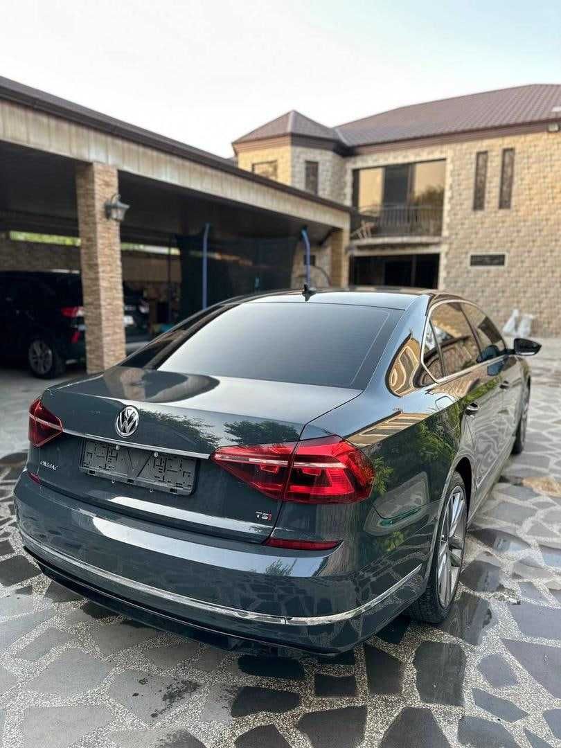 Wolkswagen Passat R-Line 2017 1.8L