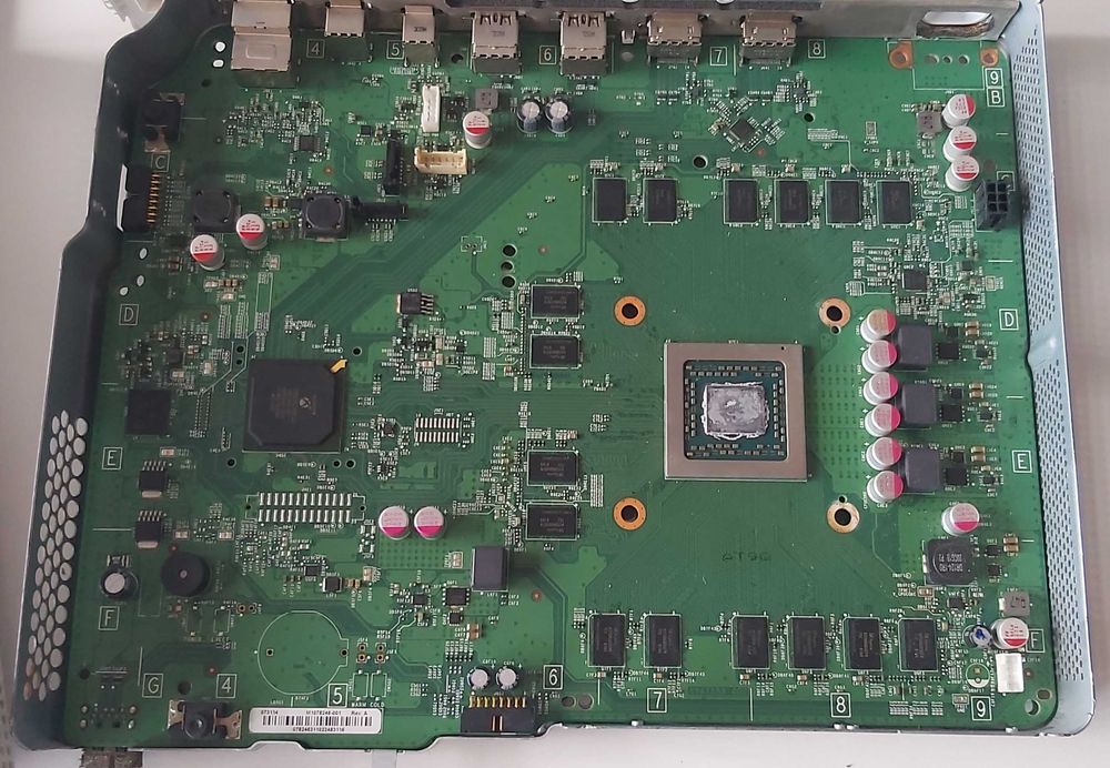 Consola Microsoft Xbox One S - AVARIADA - LER DESCRIÇÃO