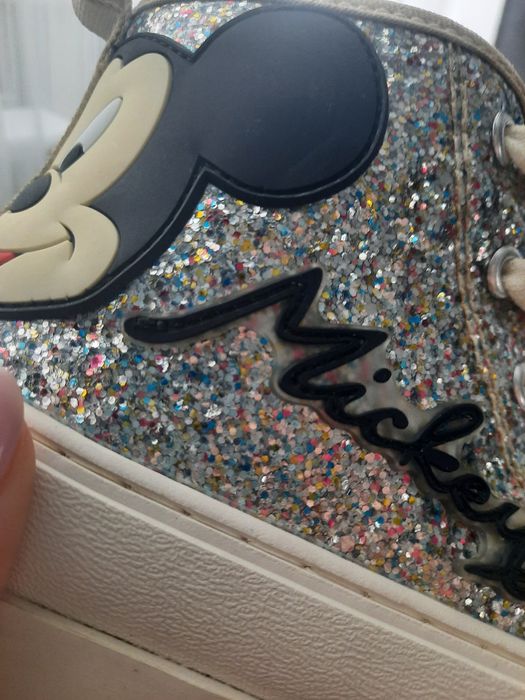 Кеди 36р від zara