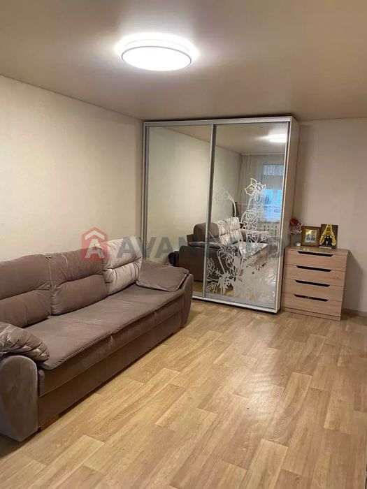 Продам 1к.кв 39кв.м пр.О.Поля 2поверх /12 з меблями та технікою