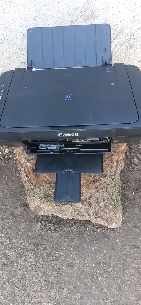 Продам принтер Canon