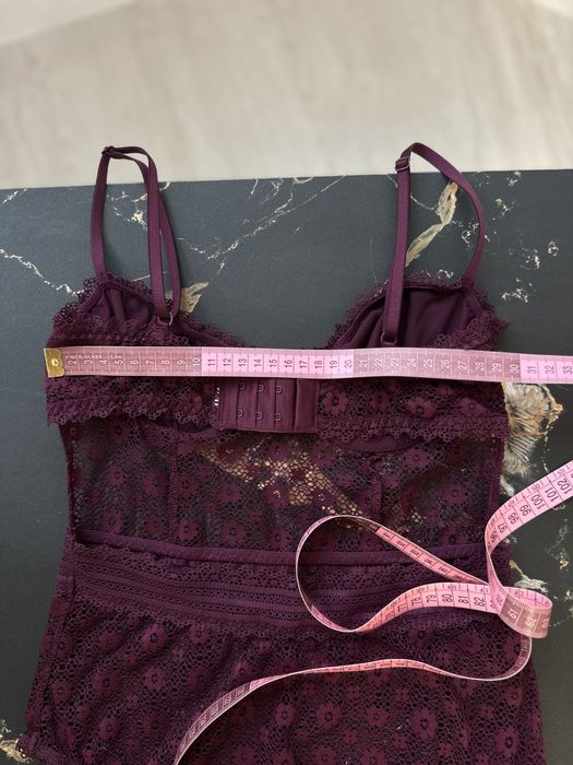 Мереживий боді Victoria’s Secret