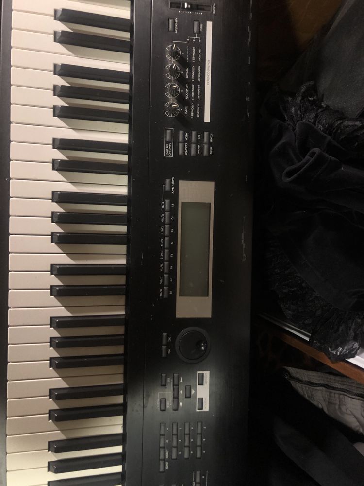 Korg TR88 из. Usa