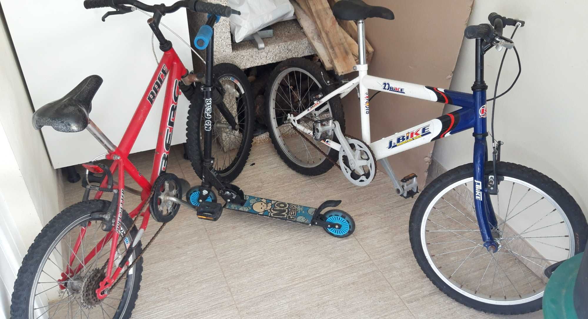 Conjunto de bicicletas (oferta trotinete)