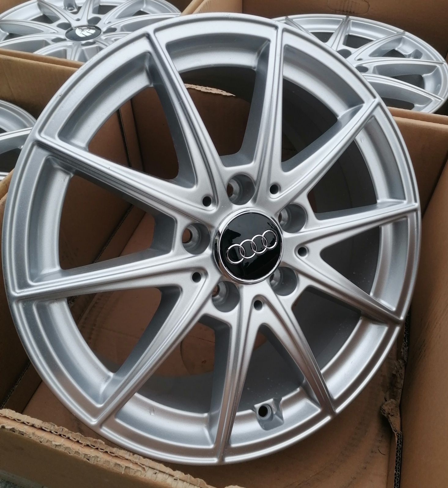 #M12 Alufelgi R16 5x112 Audi A4 B8 Q3 Nowe