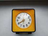 Годинник-будильник механічний настільний "Янтарь", 4 камня, СРСР