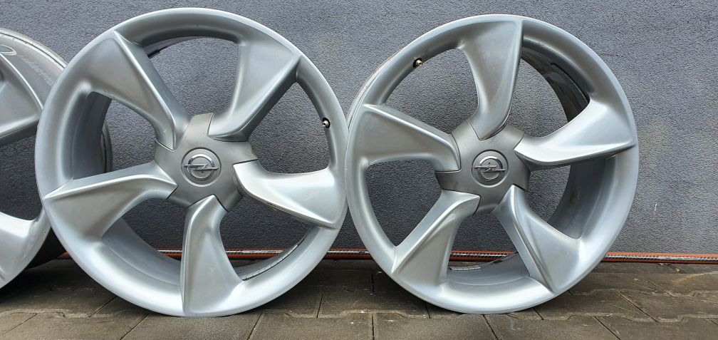 "19 5x115 Opel Astra Gtc Insignia B