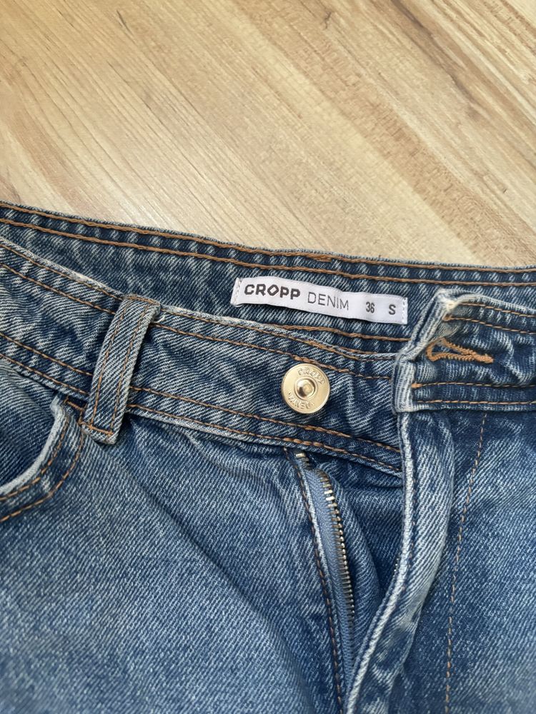 Spodnie jeansowe szerokie nogawki rozmiar 36 cropp