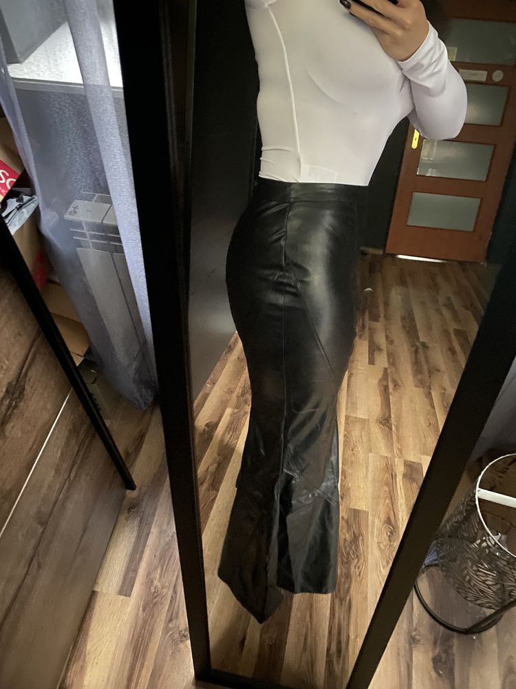 Sexy skórzana spódnica obcisła przylegająca rybka syrenka latex lateks