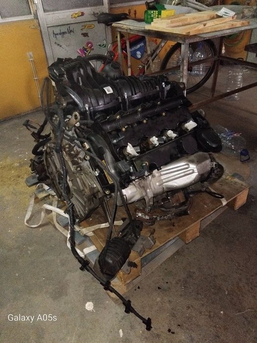 Motor BMW 123d pequena fuga na junta de cabeça