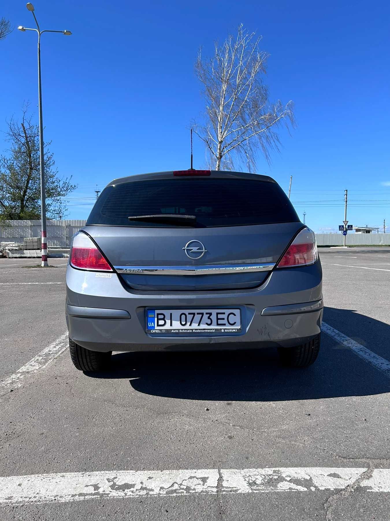 Opel Astra H 2004р.