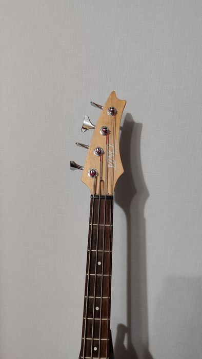 Бас гітара Vinci Signature +підсилювач та кабель