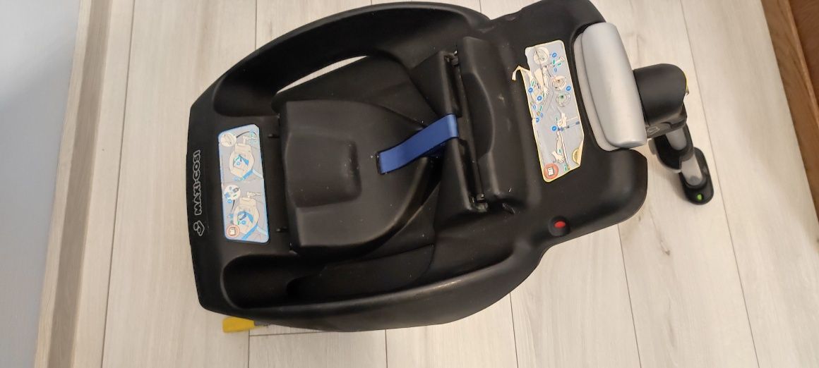 Nosidełko Maxi Cosi ISOFIX z podastawą