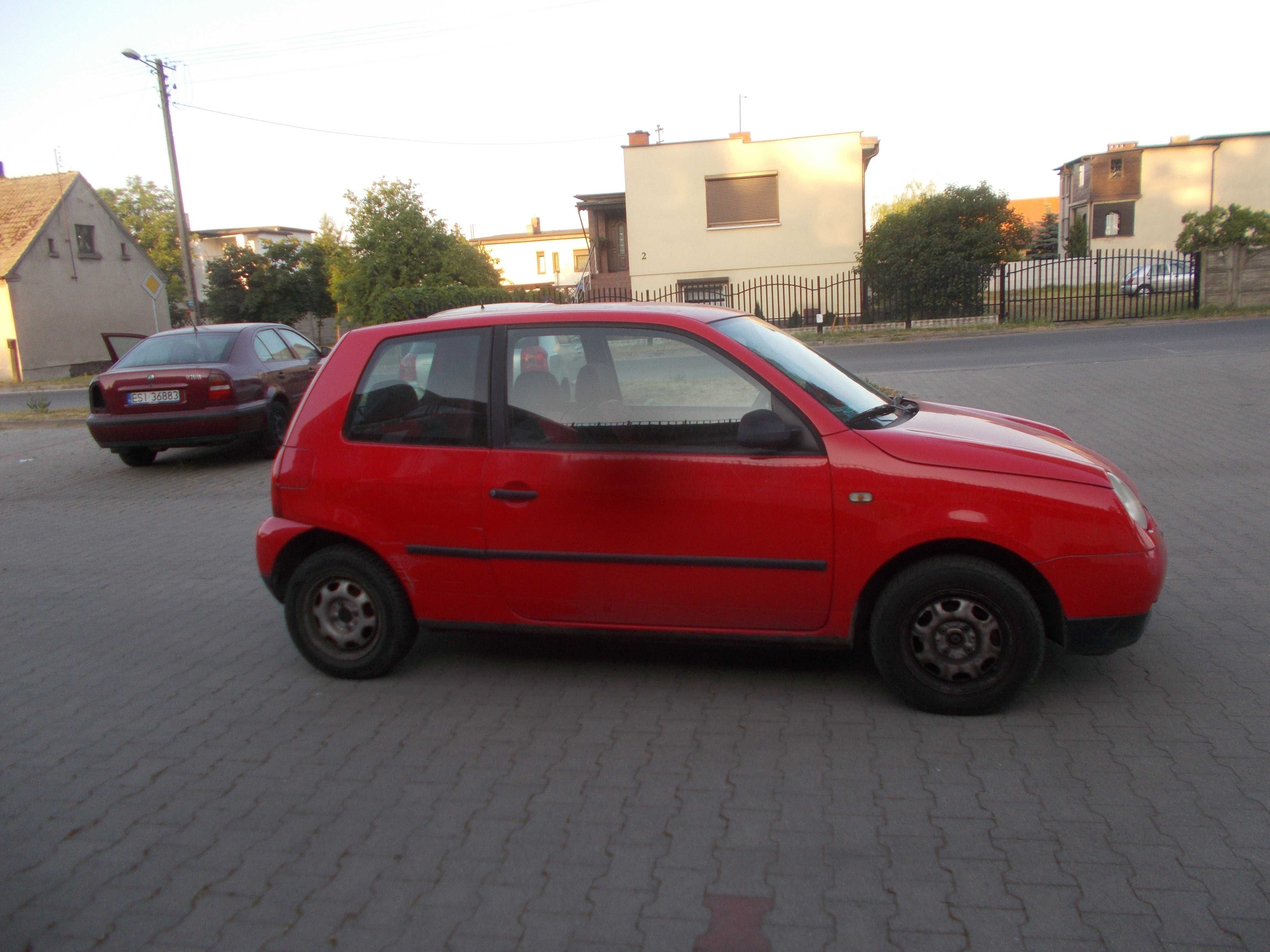 Volkswagen Lupo na Cześći 1,0 Benzyna rok 99 czerwony na części